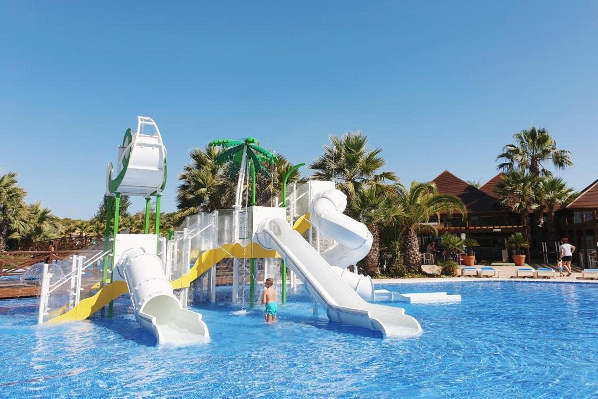 Camping Estival Torre De La Mora Tamarit Exterior photo