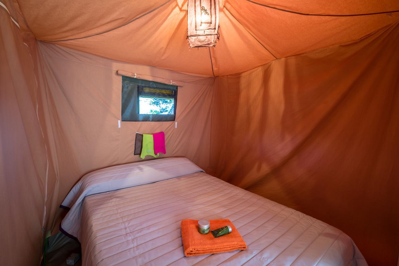 Camping Estival Torre De La Mora Tamarit Exterior photo